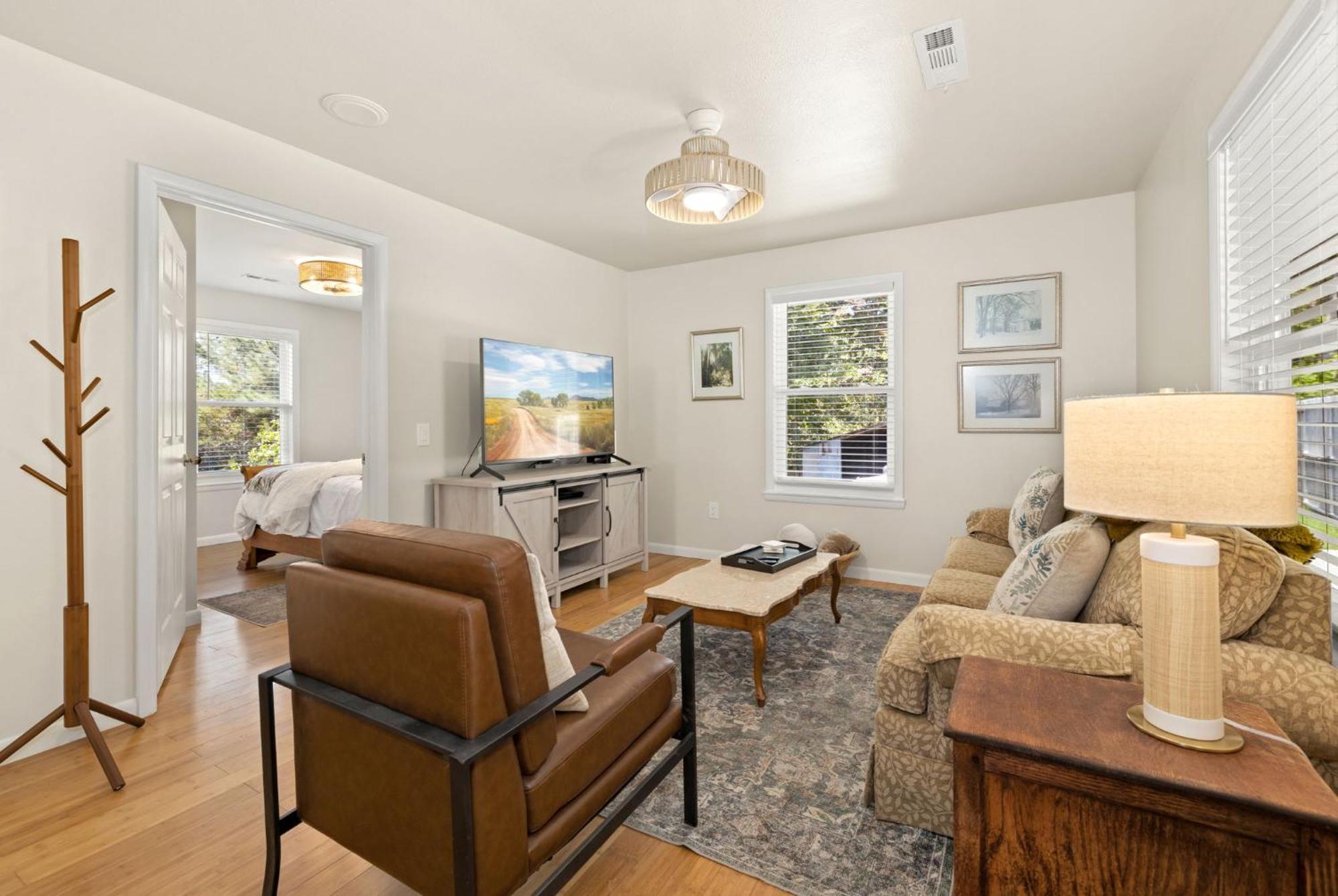 Chase House At Low-Key Croft - Hot-Tub - Firepit West Fork エクステリア 写真